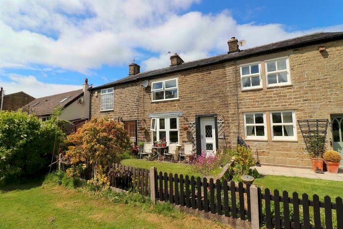 2 Bedroom Cottage To Rent In Sharples Meadow, Turton, Bolton, BL7