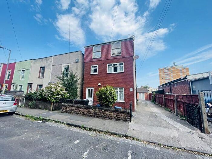 1 Bedroom Flat To Rent In B Palmerston Street, Bedminster, BS3