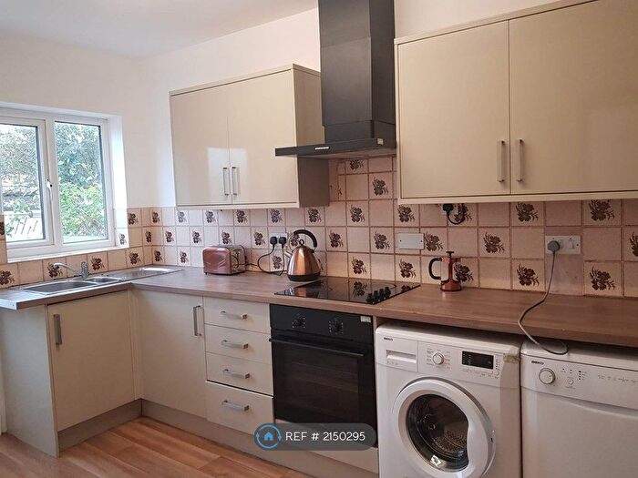 4 Bedroom Terraced House To Rent In Filton Grove, Bristol, BS7