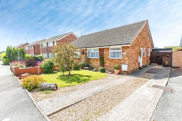 2 Bedroom Semi-Detached Bungalow For Sale In Bishops Drive, Kettering, NN15