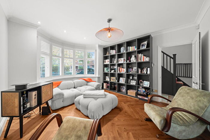 4 Bedroom Semi-Detached House For Sale In Dawson Road, NW2