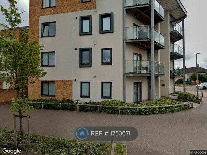 2 Bedroom Flat To Rent In Arisdale Avenue, South Ockendon, RM15