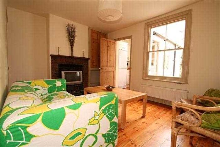 4 Bedroom Terraced House To Rent In Dover Street, Canterbury, CT1