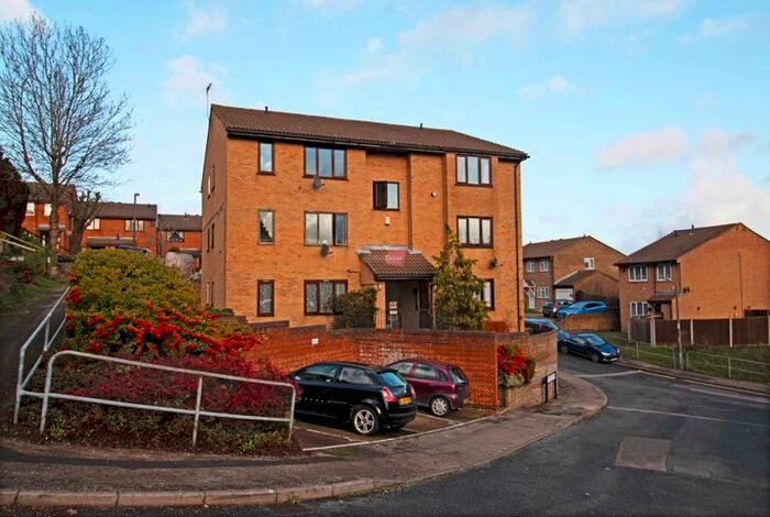 1 Bedroom Flat To Rent In Illustrious Close, Chatham ME5
