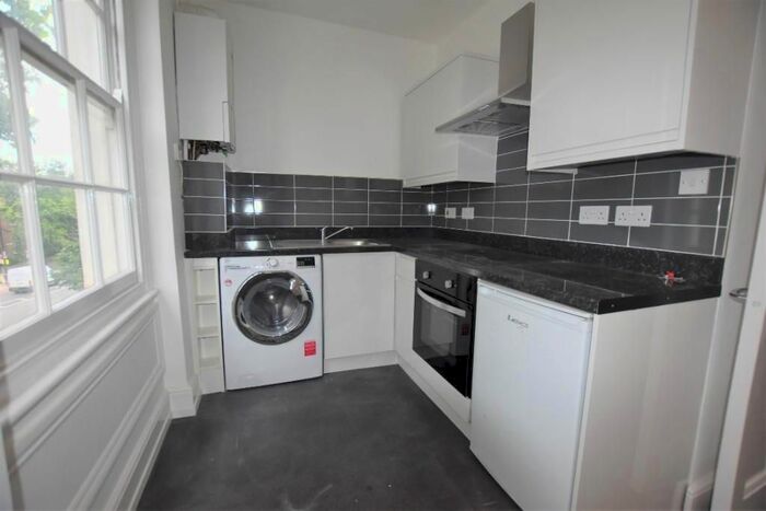 1 Bedroom Flat To Rent In City Road, London, EC1V