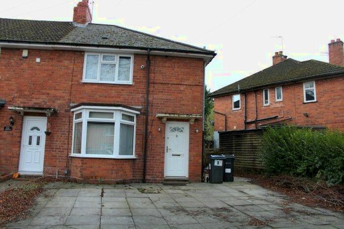 3 Bedroom Semi-Detached House To Rent In Ashbrook Road, Birmingham, B30