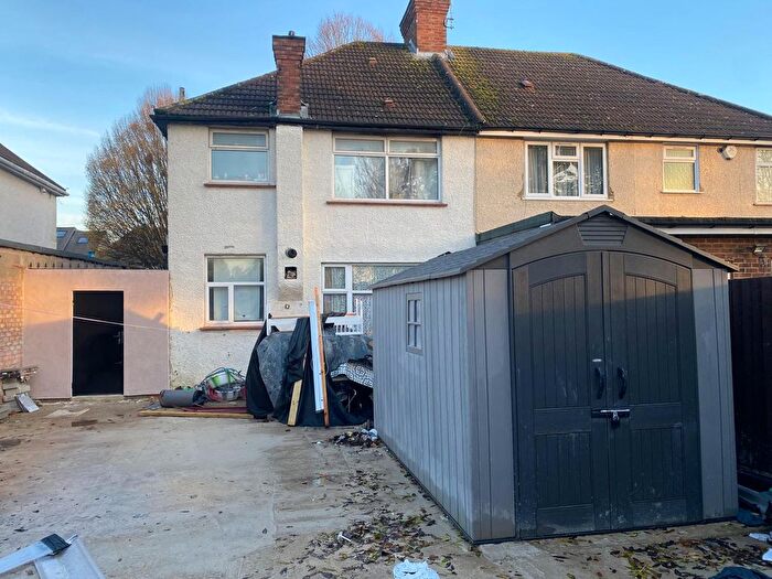 2 Bedroom Flat To Rent In Lady Margaret Road, Southall, UB1