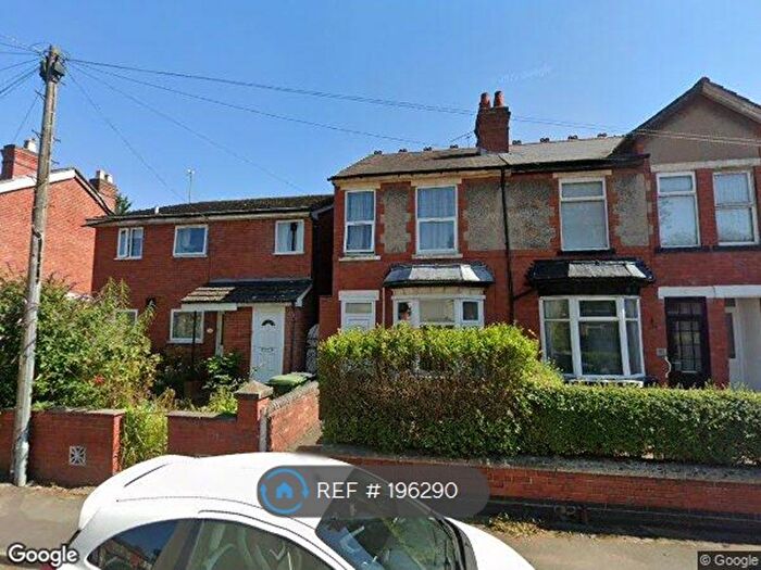 2 Bedroom Flat To Rent In Burleigh Road, Wolverhampton, WV3
