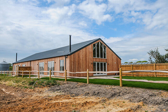 3 Bedroom Semi-Detached House To Rent In Farrows Barn, Lidsey Road, Woodgate, PO20