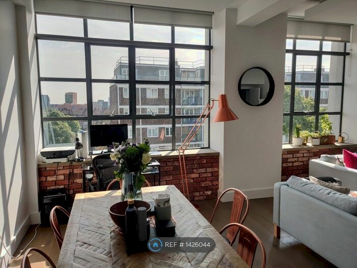 2 Bedroom Flat To Rent In Chatham Place, London, E9