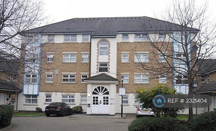 2 Bedroom Flat To Rent In Cuthberga Close, Barking, IG11