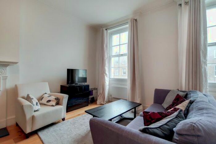 3 Bedroom Flat To Rent In Gloucester Place, Marylebone, W1U