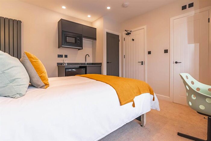 1 Bedroom House To Rent In Lockwood Road, Birmingham, B31