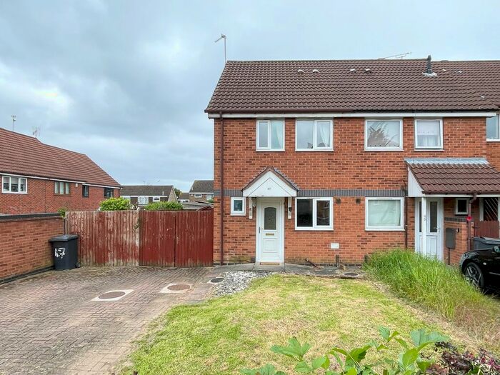 2 Bedroom Terraced House To Rent In Belfry Drive, Leicester, LE3