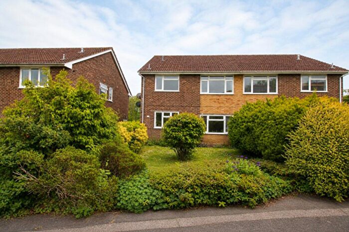 2 Bedroom Maisonette To Rent In Southview Rise, Alton, Hampshire, GU34