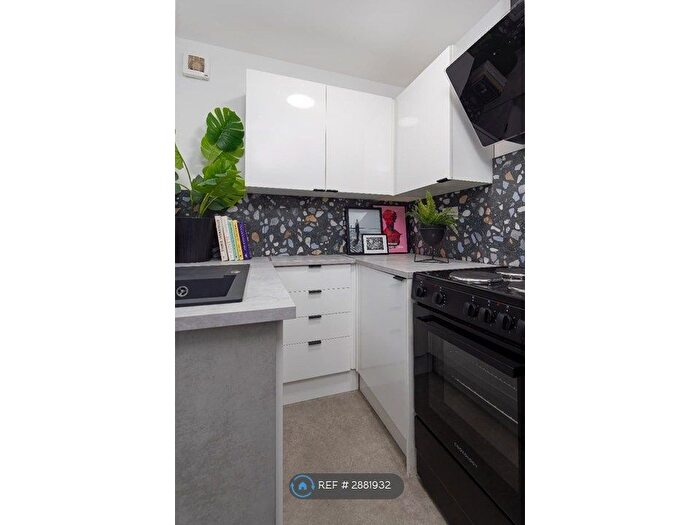 2 Bedroom Terraced House To Rent In Dentwood St, Liverpool, L8