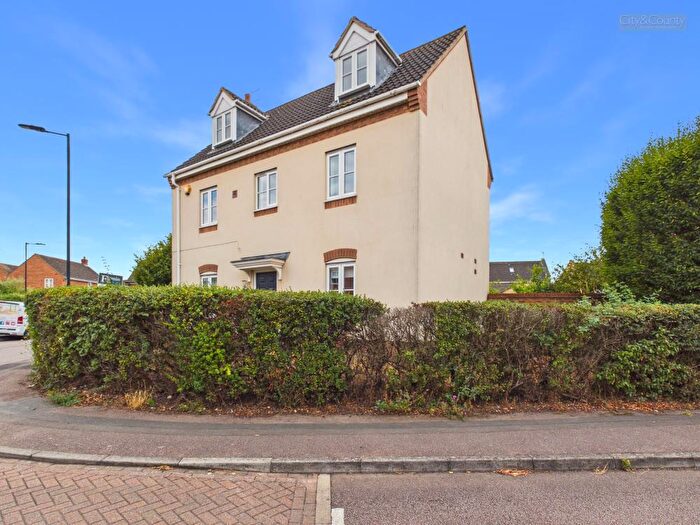 4 Bedroom Detached House For Sale In Sugar Way, Peterborough, PE2