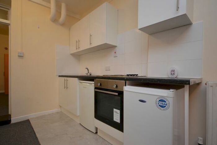 1 Bedroom Flat To Rent In Woolstone Road, London, SE23