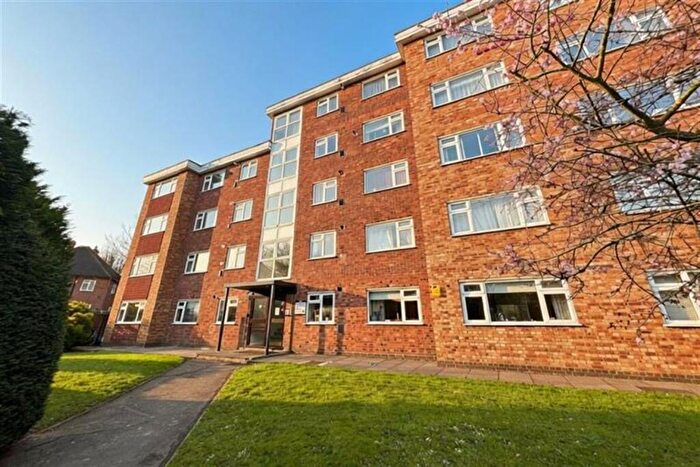 2 Bedroom Apartment For Sale In Barnes Court, Durham Avenue, Woodford Green, IG8