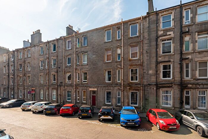 1 Bedroom Flat For Sale In / Bothwell Street, Edinburgh, EH7