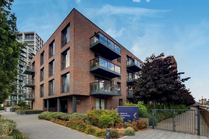 2 Bedroom Flat To Rent In Imperial Building, Woolwich, London, SE18