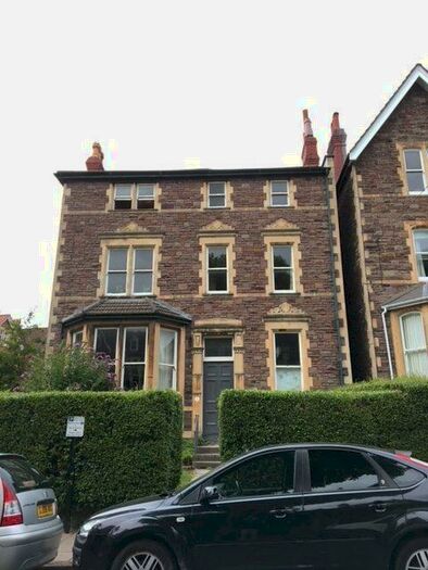 4 Bedroom Flat To Rent In Chantry Road, BS8
