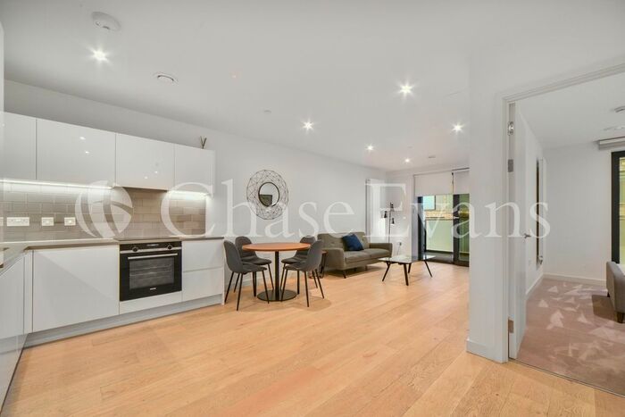 2 Bedroom Flat To Rent In Marco Polo Tower, Royal Wharf, Royal Docks, E16