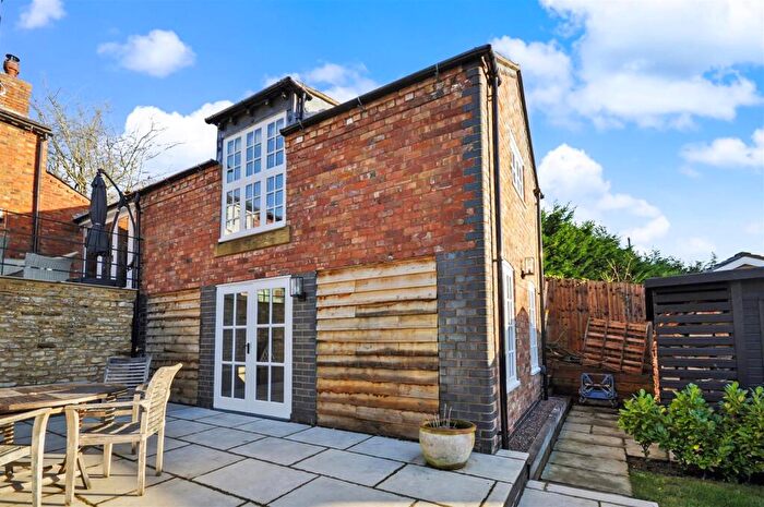 1 Bedroom Flat To Rent In The Bank, Lighthorne, CV35