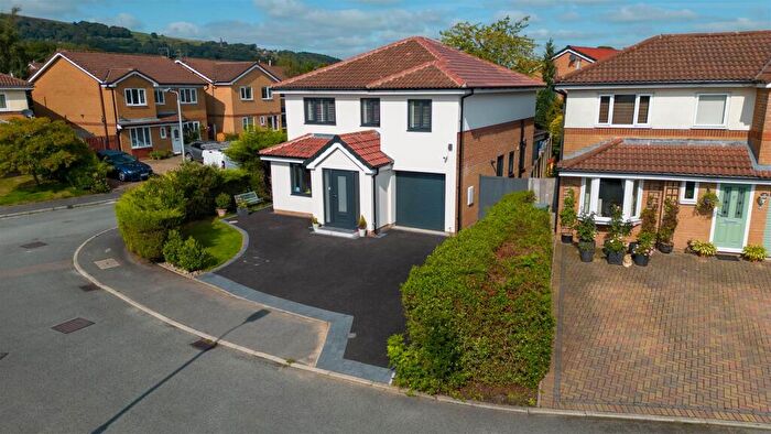 4 Bedroom House To Rent In Marlborough Close, Ramsbottom, Bury, BL0