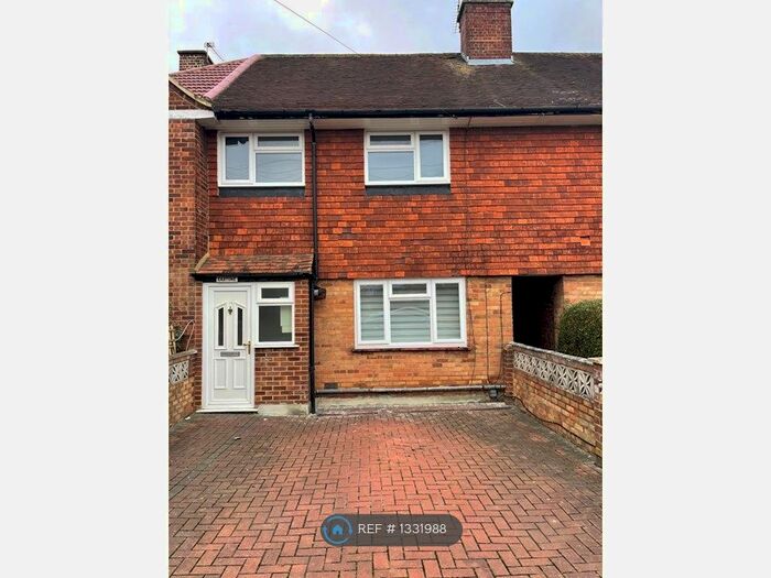 2 Bedroom Terraced House To Rent In Denham Road, Feltham, TW14