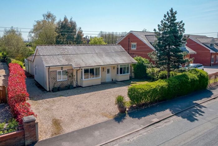 3 Bedroom Detached Bungalow For Sale In Lea Lane, Lea Town, PR4