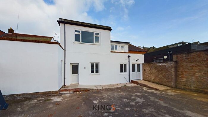 1 Bedroom Flat To Rent In Town Centre, Hatfield, AL10