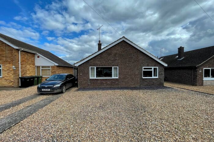 3 Bedroom Detached Bungalow For Sale In College Road, Hockwold, Thetford, IP26
