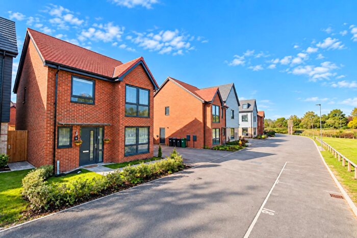 4 Bedroom Detached House To Rent In Corriedale, Whitehouse, Milton Keynes, MK8
