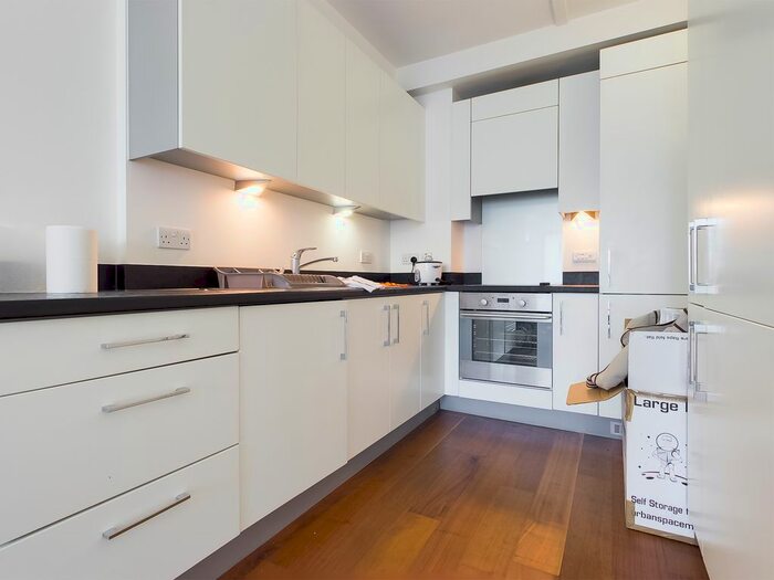 1 Bedroom Flat To Rent In Brighton Belle, Brighton, BN1