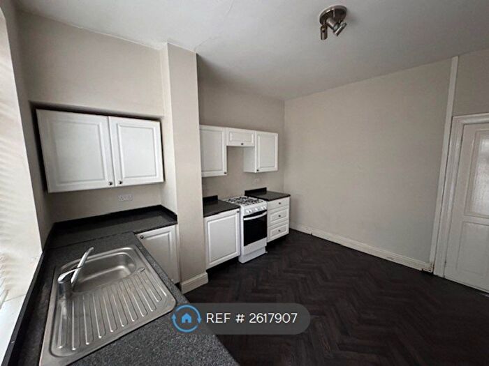 2 Bedroom Terraced House To Rent In Crossley Street, Shaw, Oldham, OL2