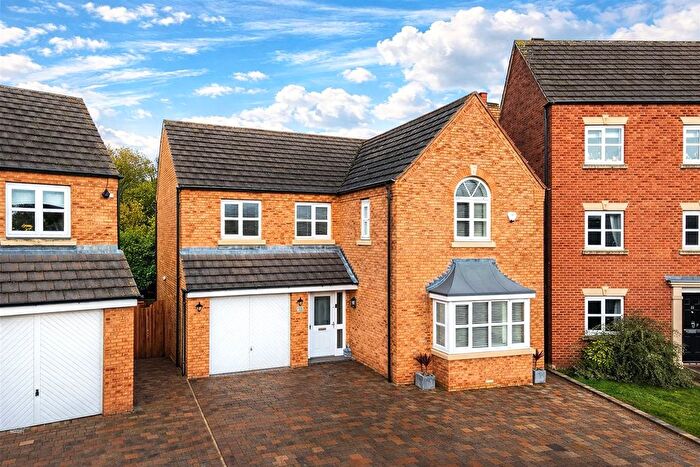 4 Bedroom Detached House For Sale In Lowes Drive, Tamworth, Staffordshire, B77