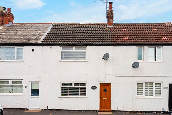 2 Bedroom Terraced House For Sale In Station Road, Keyingham, HU12
