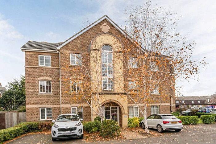 2 Bedroom Flat For Sale In East Road, South Wimbledon, London, SW19