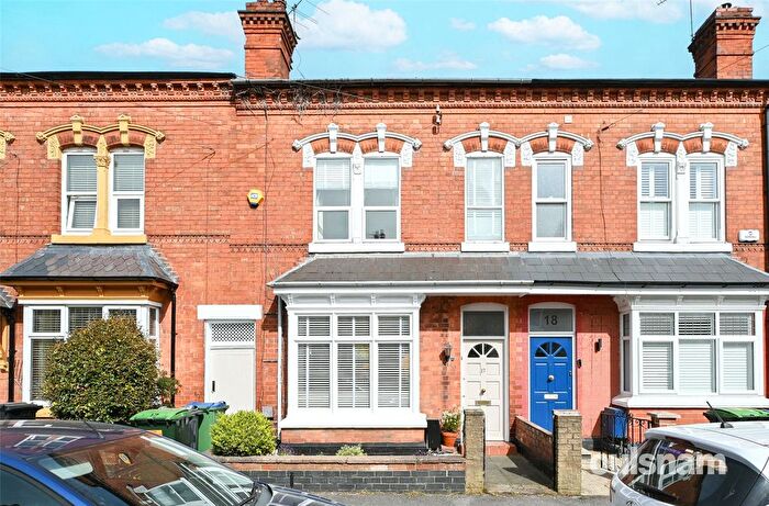 3 Bedroom Terraced House For Sale In Herbert Road, Bearwood, West Midlands, B67