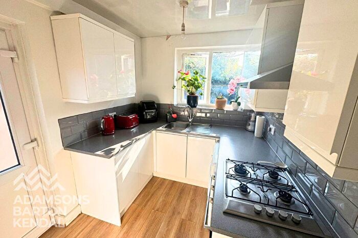 1 Bedroom Flat To Rent In Turf Hill Road, Rochdale, OL16