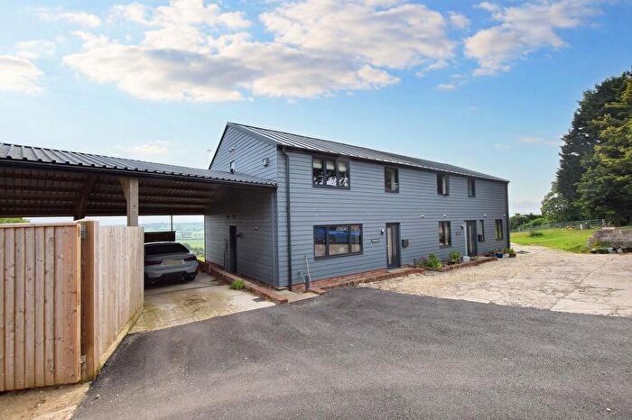 3 Bedroom Semi-Detached House To Rent In Upper Pollicott, Ashendon, HP18