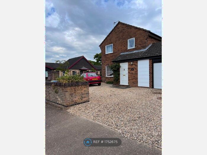 6 Bedroom Detached House To Rent In The Hedgerows, Norwich, NR5
