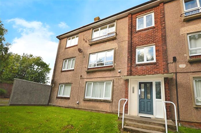 2 Bedroom Flat For Sale In Windmill Brow, Whitehaven, Cumbria, CA28
