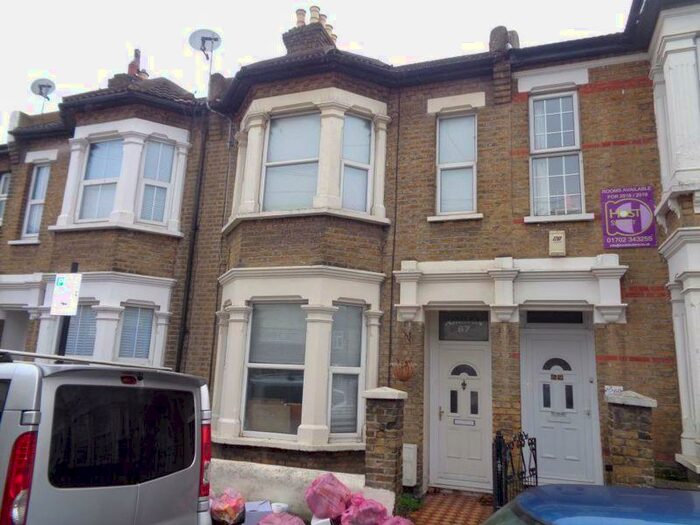 5 Bedroom House To Rent In Queens Road, Southend-On-Sea, SS1