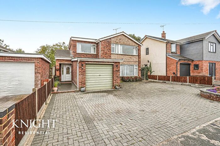 4 Bedroom Detached House For Sale In St Christopher Road, Colchester, CO4