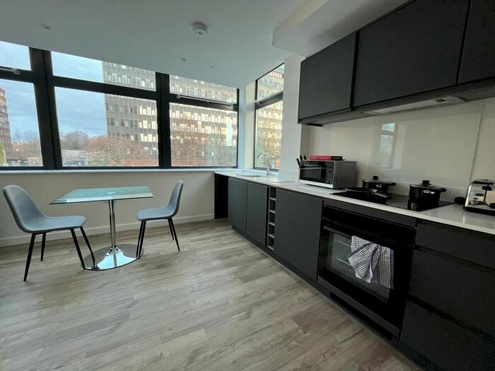 1 Bedroom Flat To Rent In Seymour Grove, Old Trafford, Manchester, M16