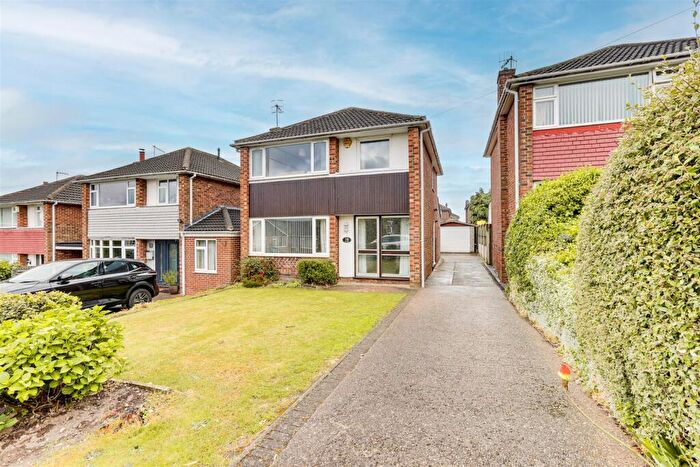 3 Bedroom Detached House For Sale In Portree Drive, Rise Park, Nottinghamshire, NG5