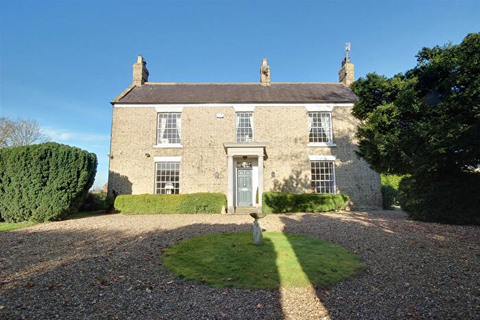 5 Bedroom Detached House For Sale In Back Lane, Burstwick, Hull, HU12
