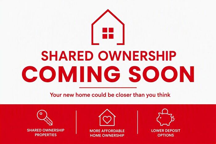 3 Bedroom Semi-Detached House For Sale In Kirkgate View, Wellingborough, NN8